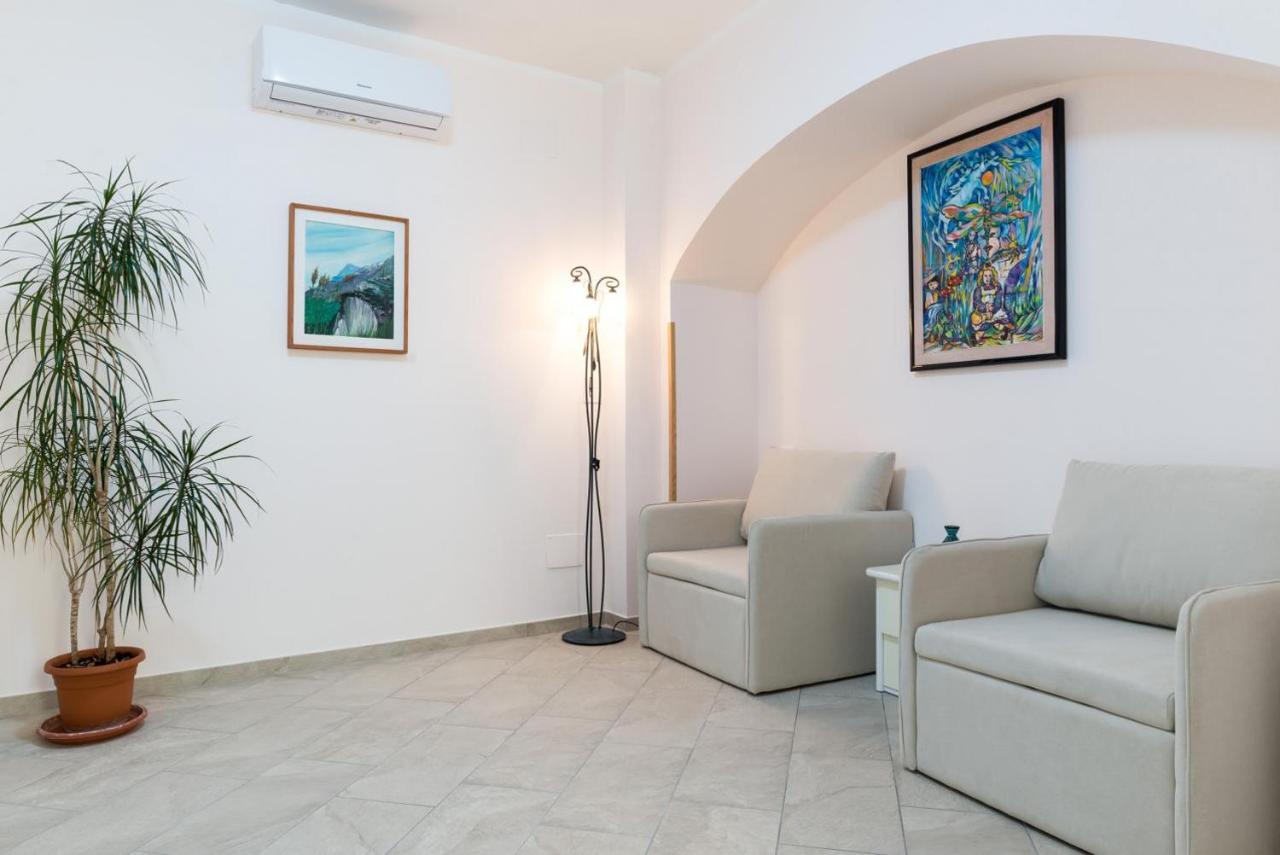 Casa Vacanza Rosy Di Guida Rosy Giungano Zewnętrze zdjęcie