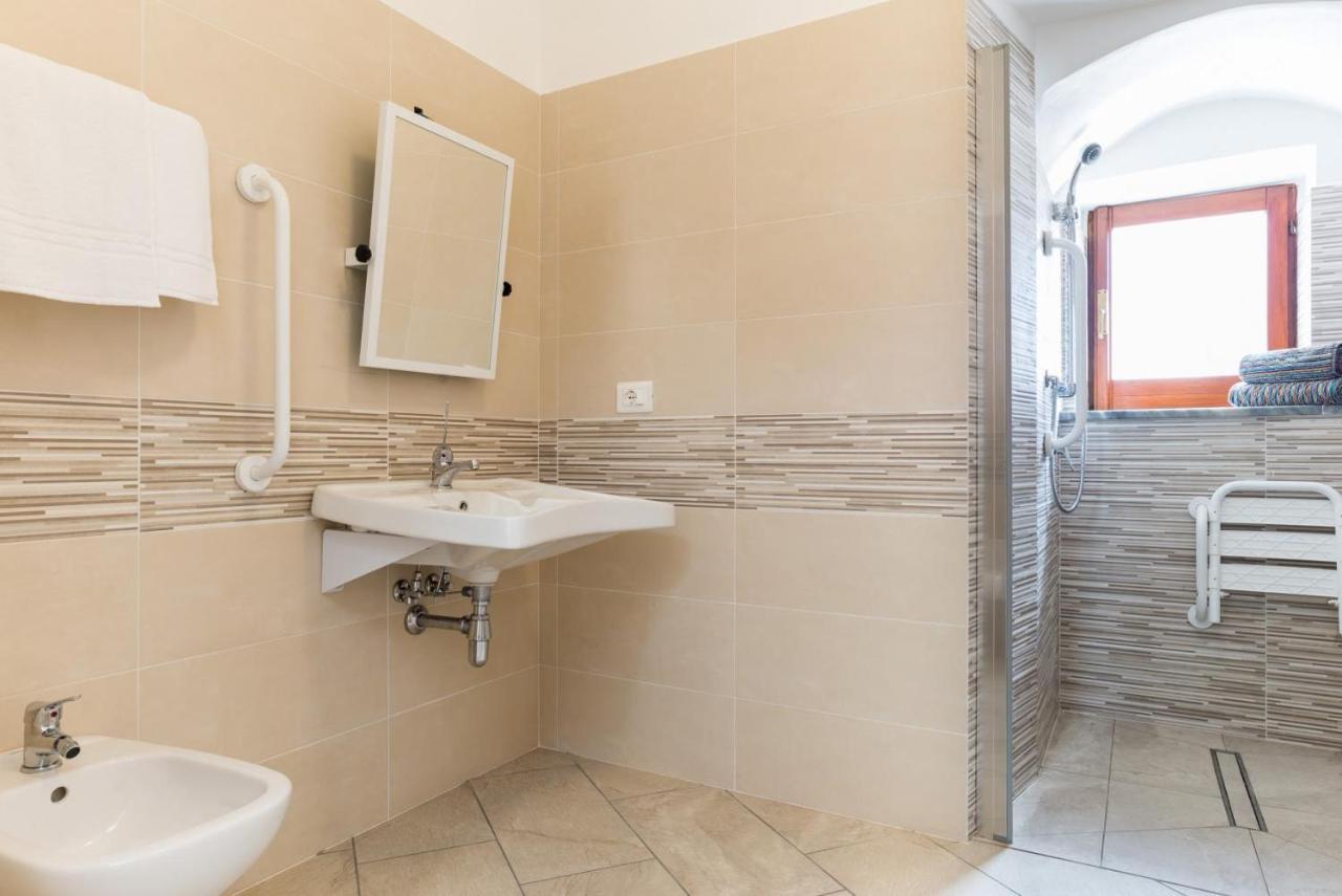 Casa Vacanza Rosy Di Guida Rosy Giungano Zewnętrze zdjęcie